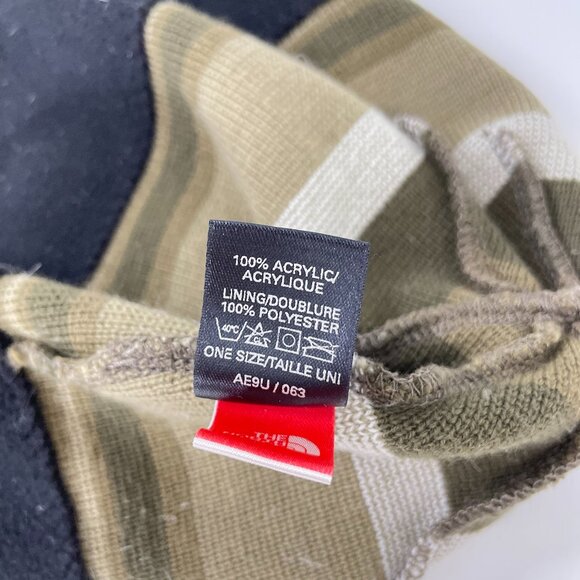 The North Face Fleece Lined Striped Beanie Hat - Picture 9 of 10